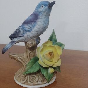 Vintage Mountain Blue Bird Figure - Andrea by Sadek - #8627